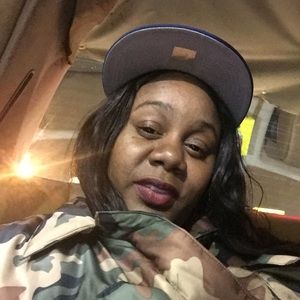 Meet your Posher, Tiffany